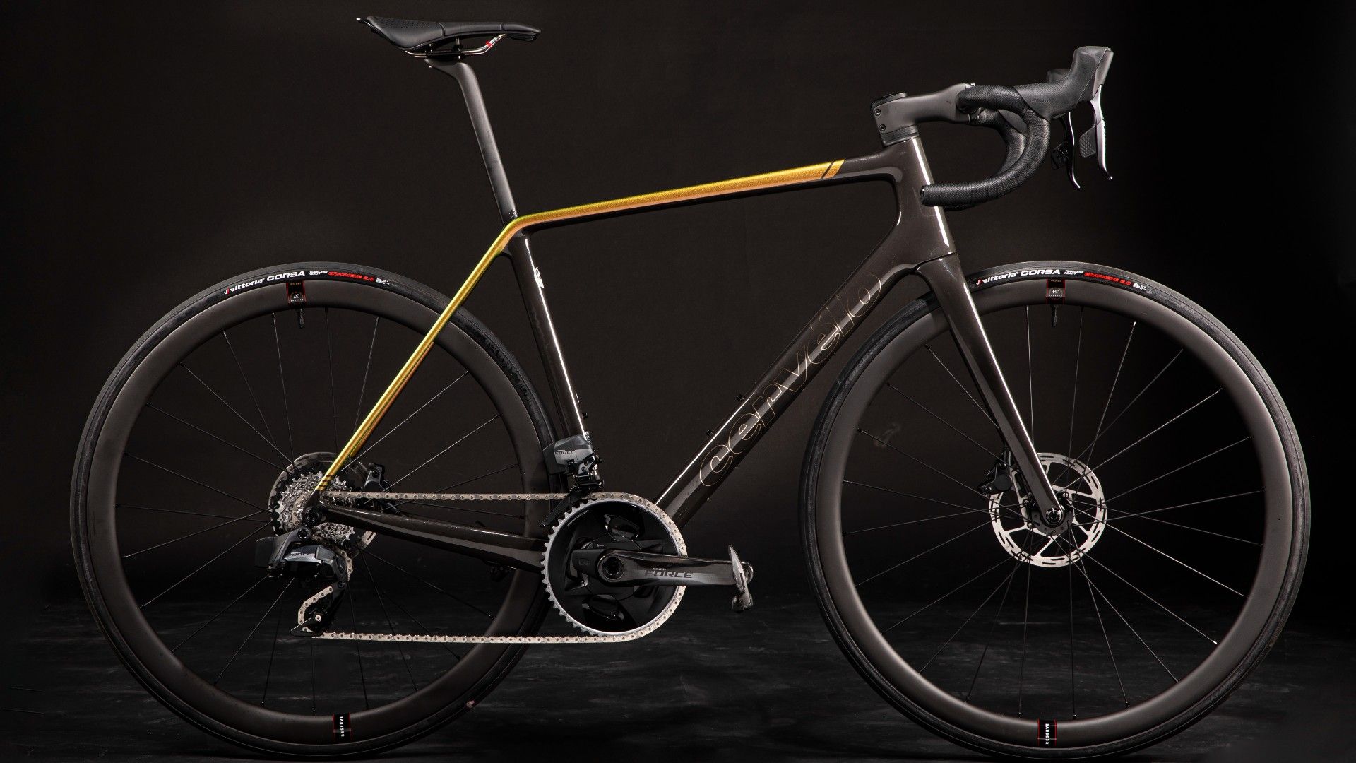 Cervélo R5 Disc Force Etap Axs Road Bike Review Cycling Weekly Cervélo R5 Disc Force Etap Axs Road Bike Review Cycling Weekly