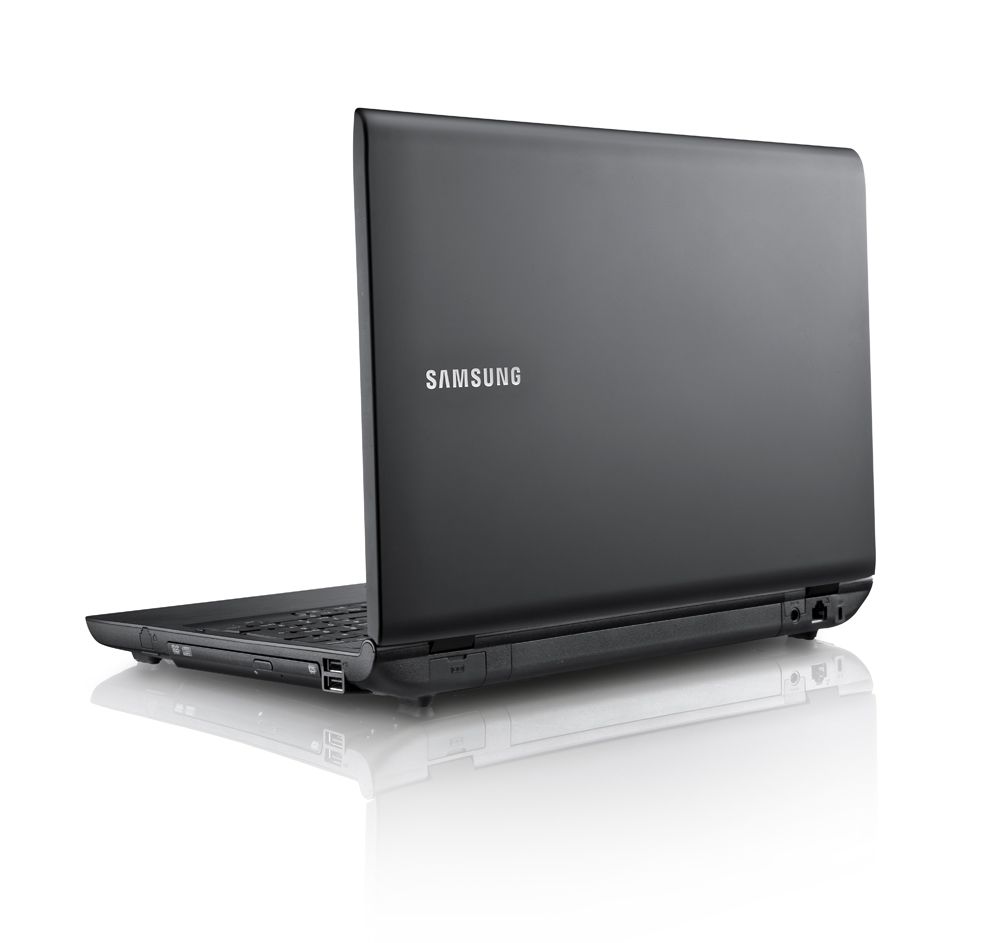 The rear of the Samsung P580