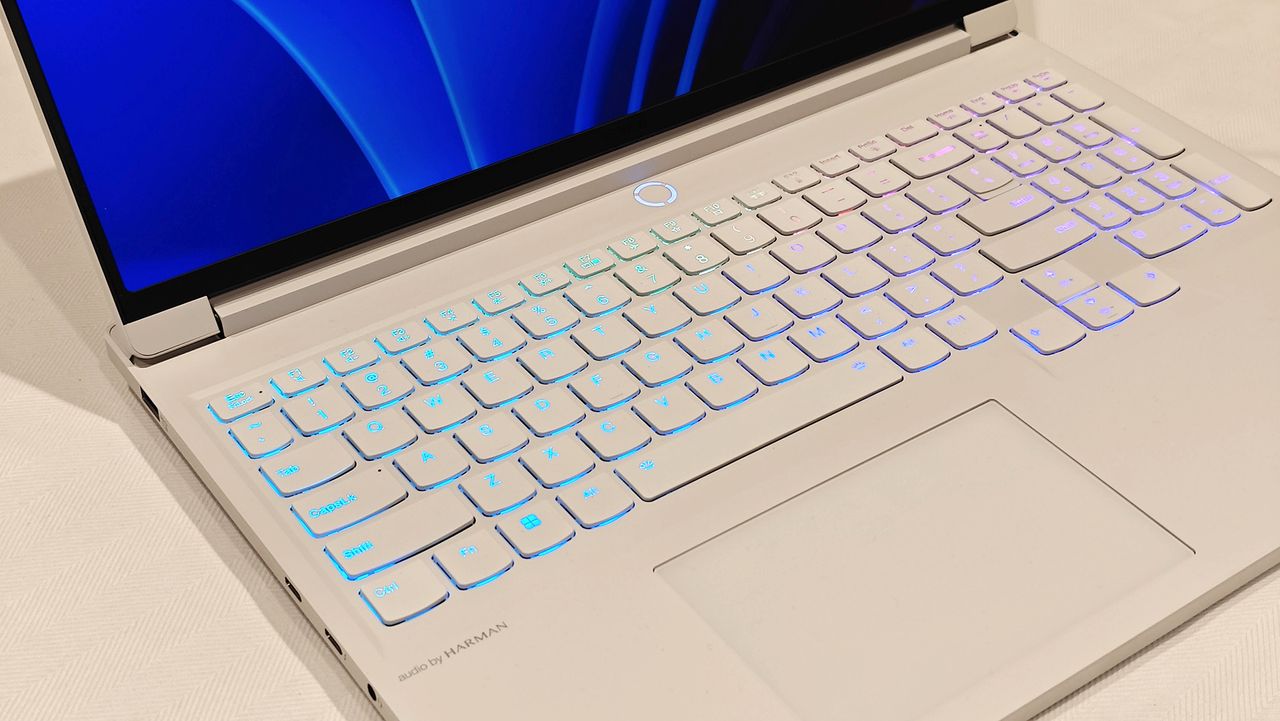 Lenovo Legion 7i (2024)