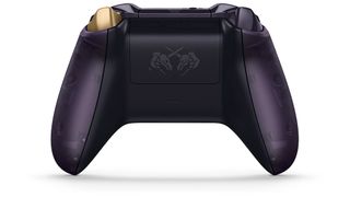 The Sea of Thieves Xbox One controller from the back.