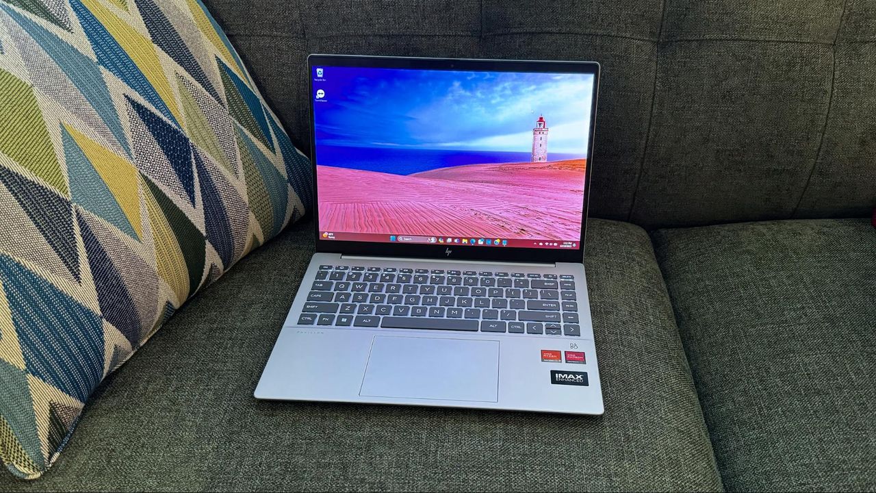 HP Pavilion Plus 14 OLED