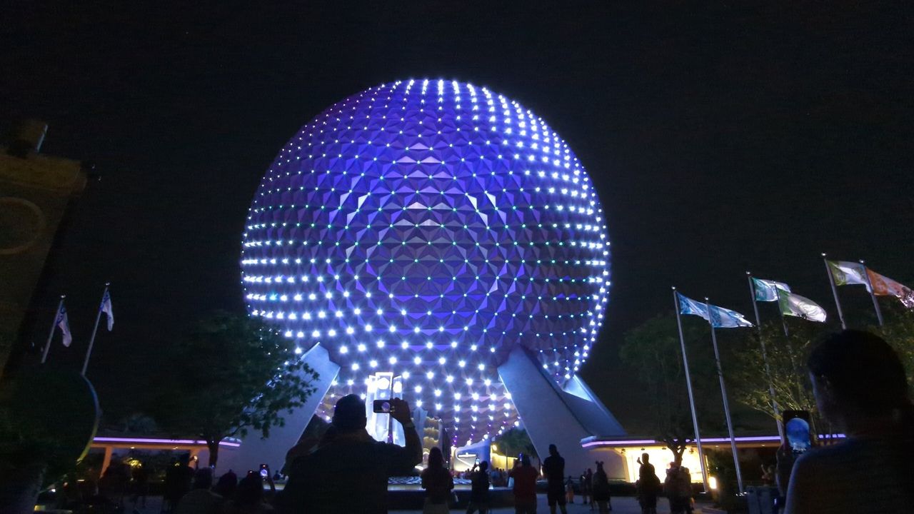 Pixel 6 Camera Samples Epcot Beacon Of Light