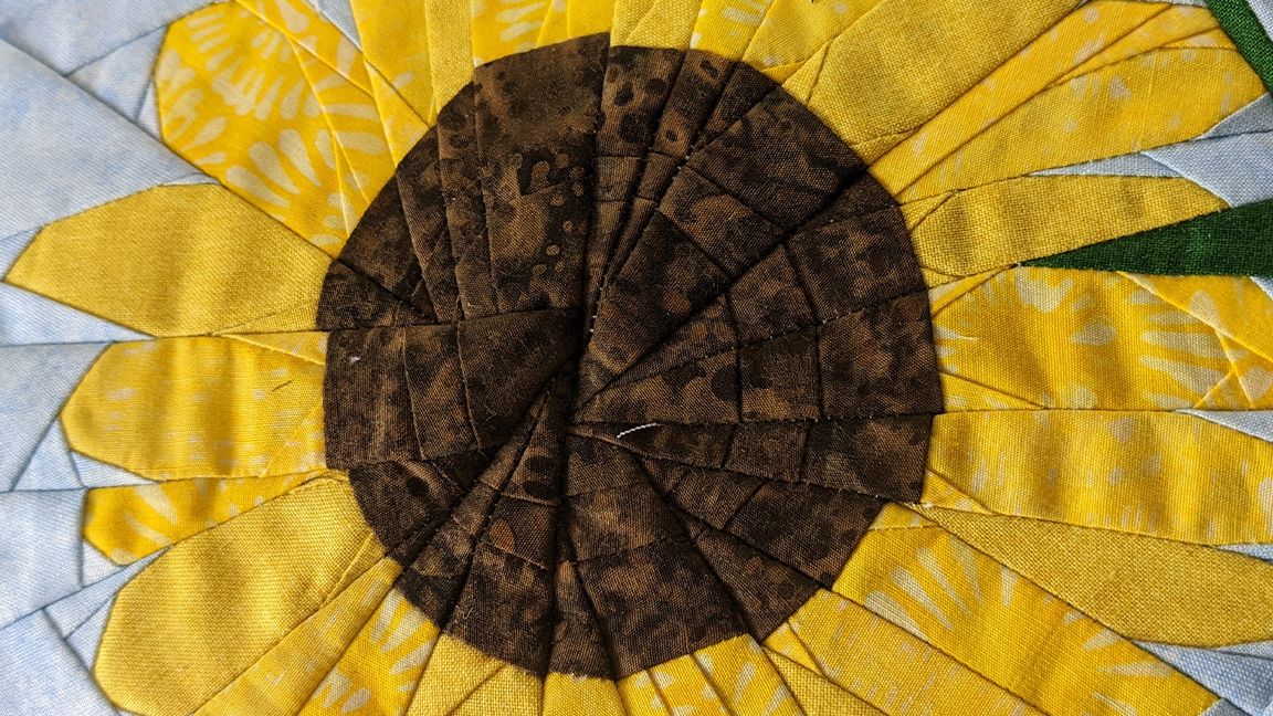 Janome Continental M7 review, a close up of a quilt project