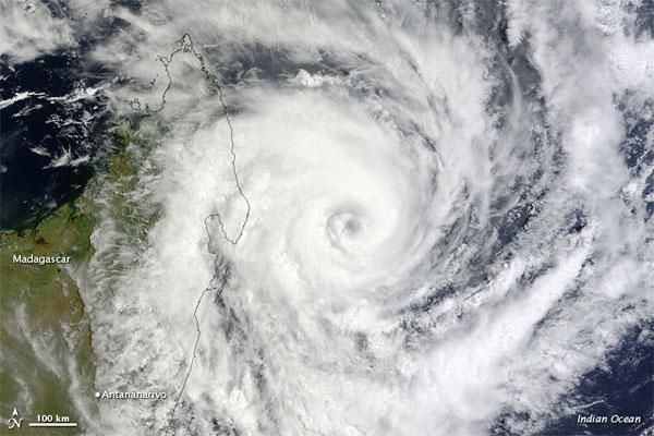 tropical-cyclone-bingiza-110214-02