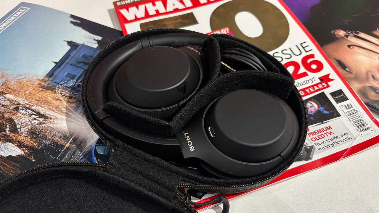Sony WH-1000XM4C over-ear headphones