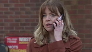 Will Toyah work out why Abi was in hospital?
