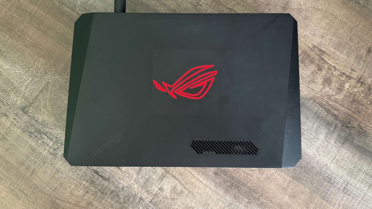 Asus ROG NUC 970 mini gaming PC