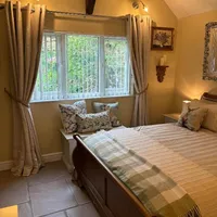 Mulberry House LodgeDistance:
