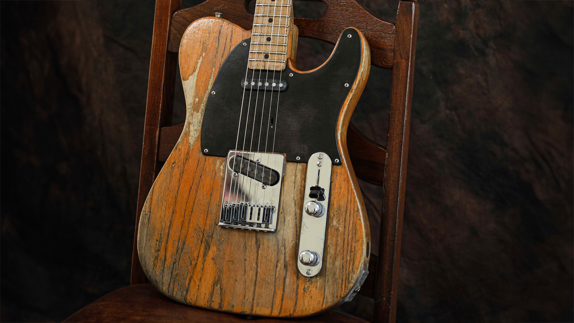 Bruce Springsteen&amp;rsquo;s Fender Telecaster pictured on the cover of his album Born to Run.