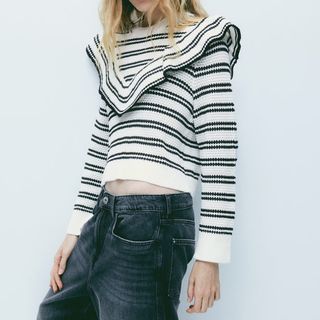 Frill-Trimmed Textured-Knit Jumper