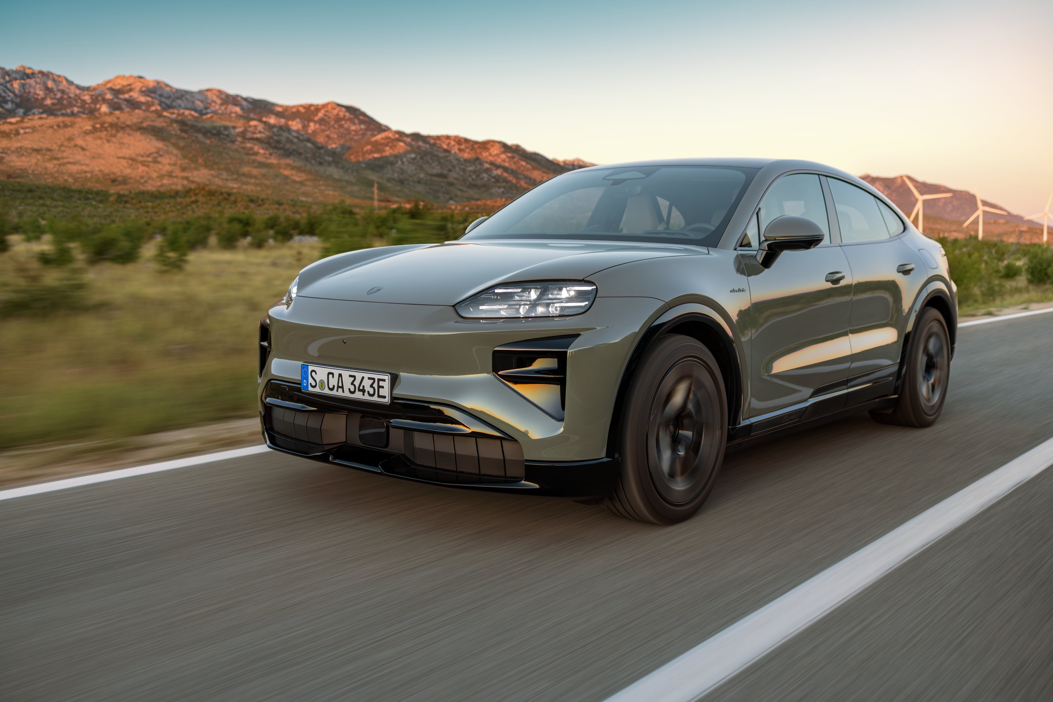 Porsche Cayenne Turbo Coup&amp;eacute; Electric