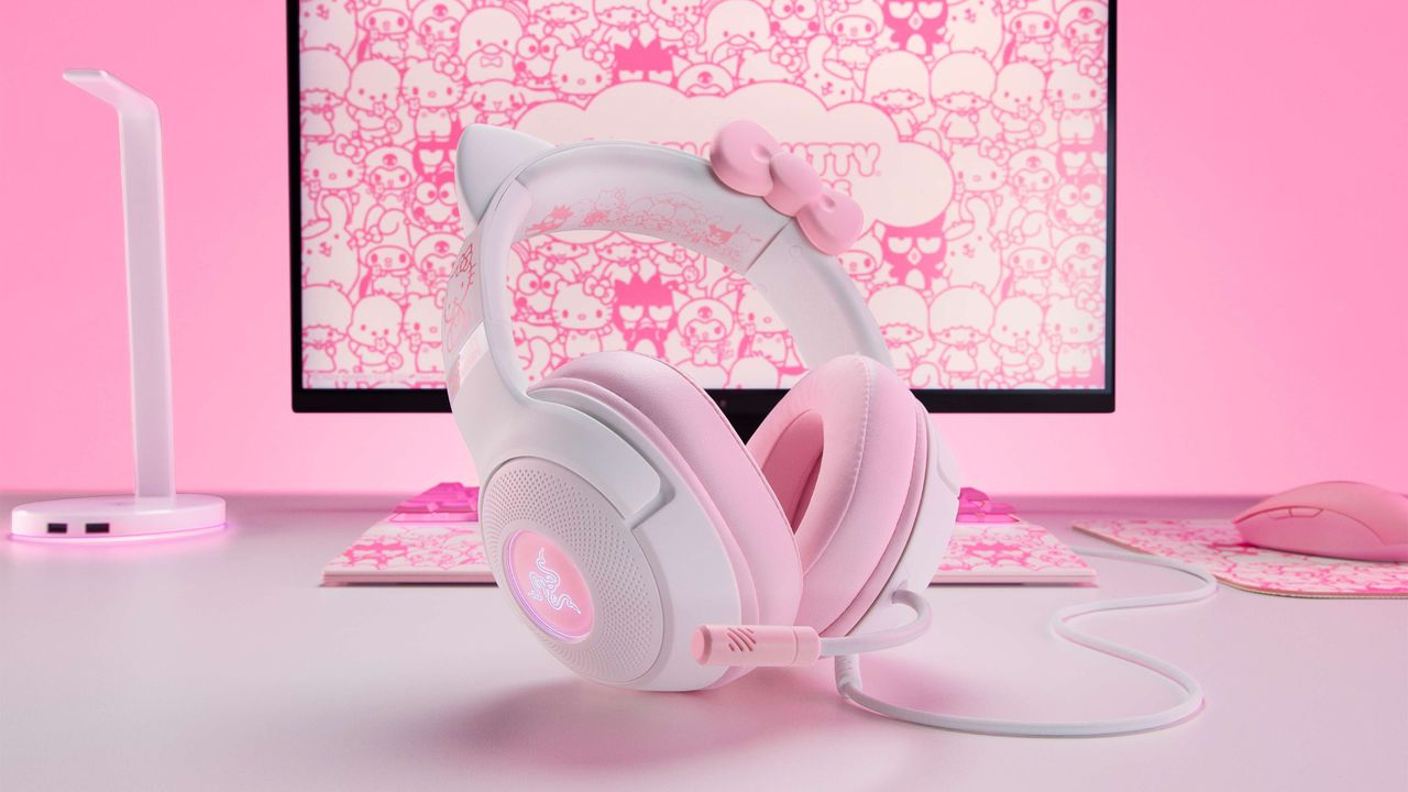 Image of the Razer Kraken Kitty V2 "Hello Kitty and Friends" Edition wired headset for PC.
