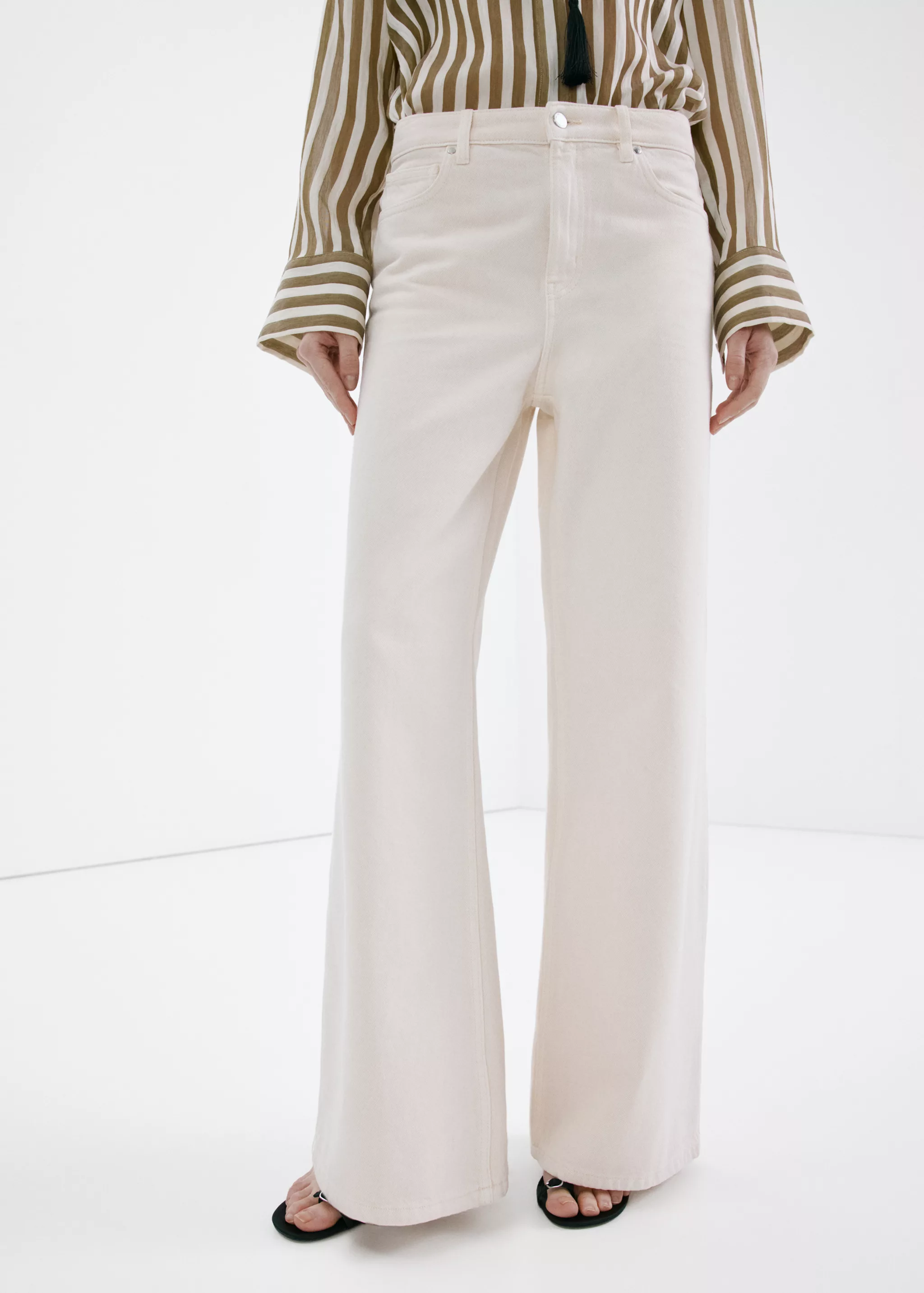 Wide Leg Mid-Rise Jeans - Women | Mango Usa