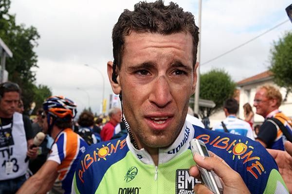 The face of Vincenzo Nibali (Liquigas) shows what a hard day it was.