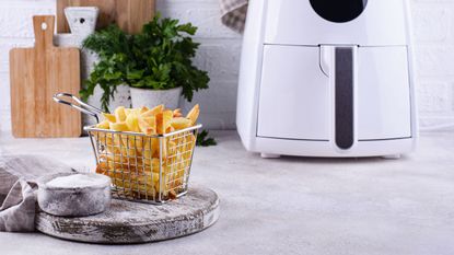 How to make French fries in an air fryer