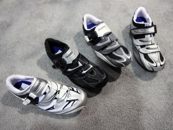 Shimano beefs up the middle of its road range with four new models for 2011.