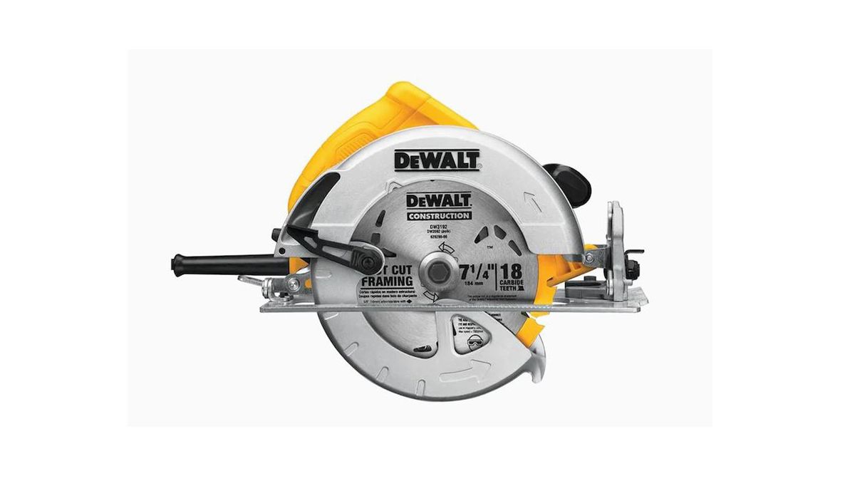 Black & Decker BDECS300C Circular Saw review