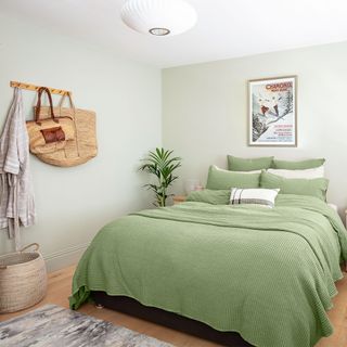 green bedroom