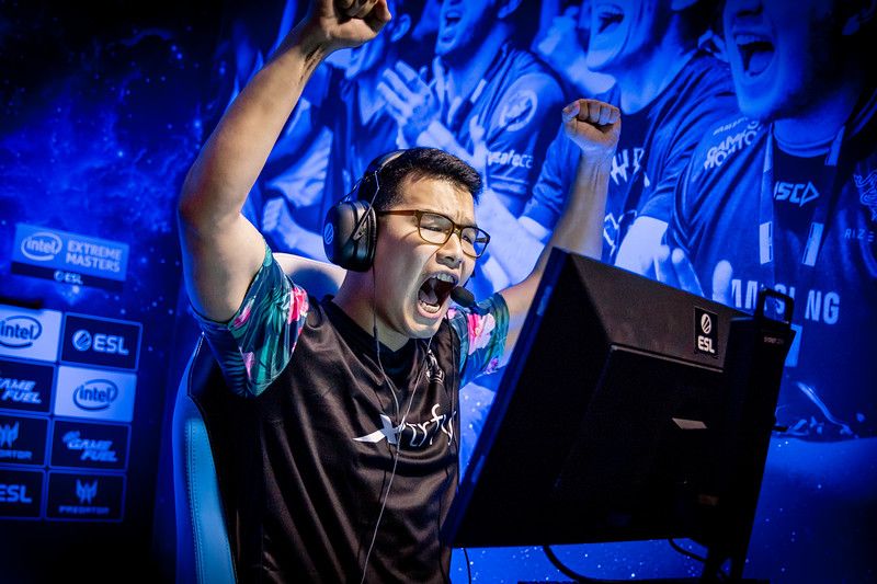 Cheering gamer at Intel Extreme Masters Sydney 2019