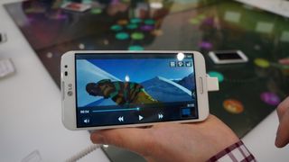 LG Optimus G Pro Live Zoom