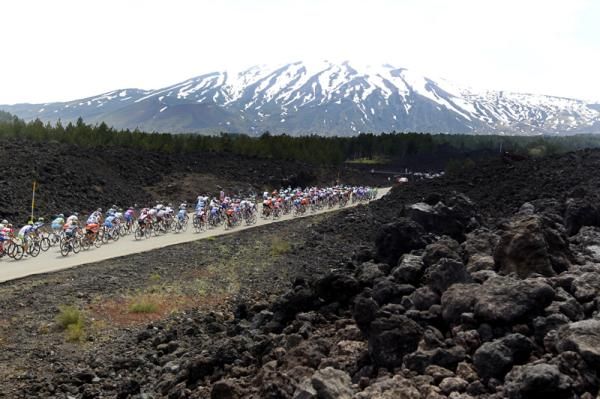 Epic scenes at the Giro d'Italia