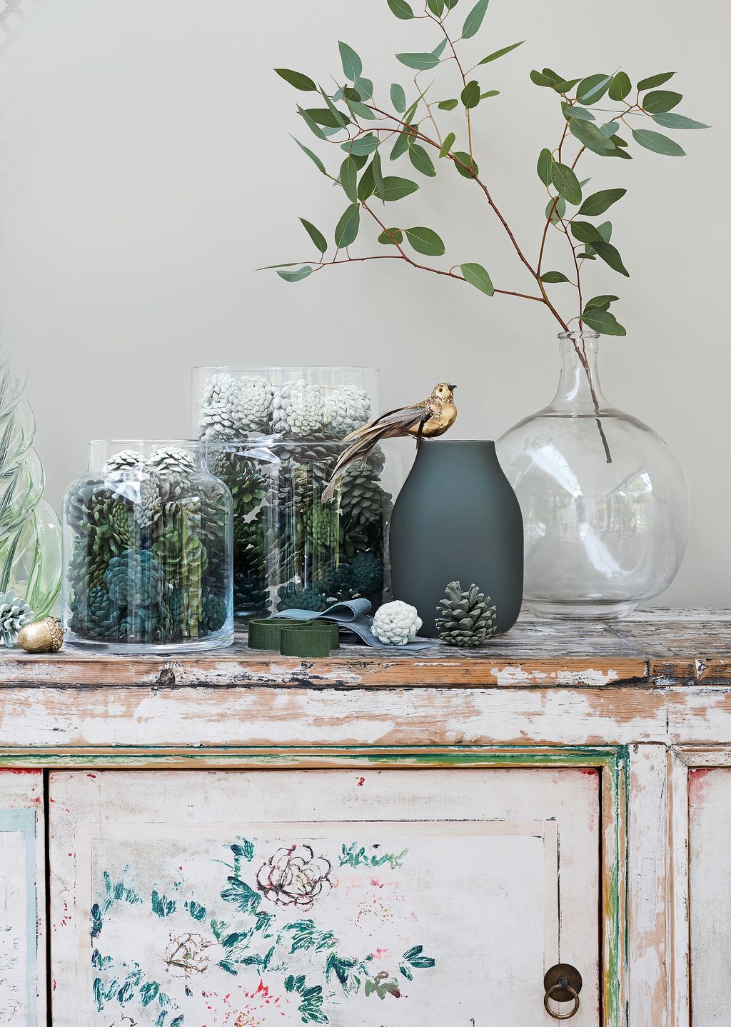 Pine cone Christmas craft ideas: 21 seasonal makes | Homes and Gardens