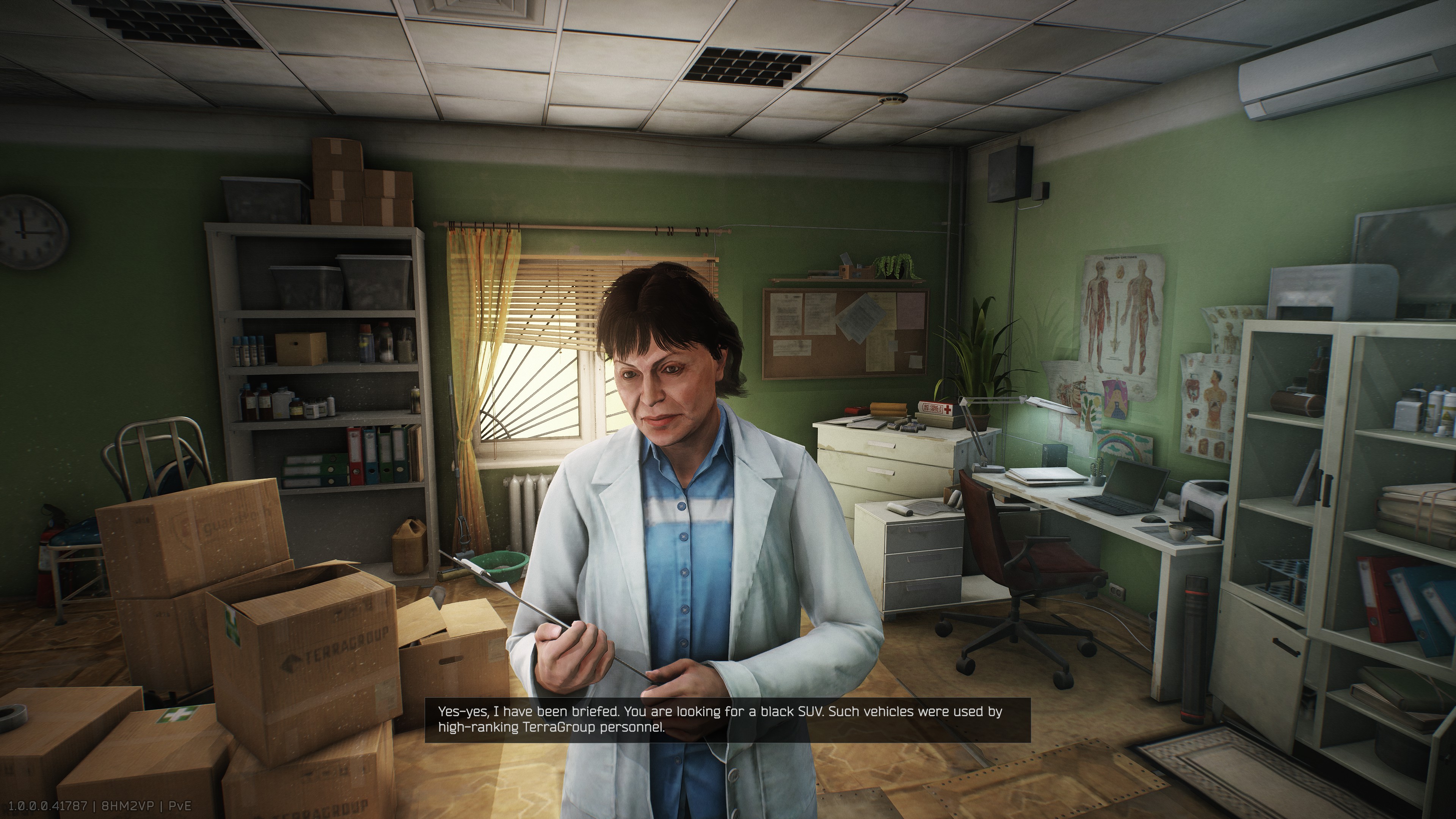 A player looks out over their surroundings in Escape from Tarkov.