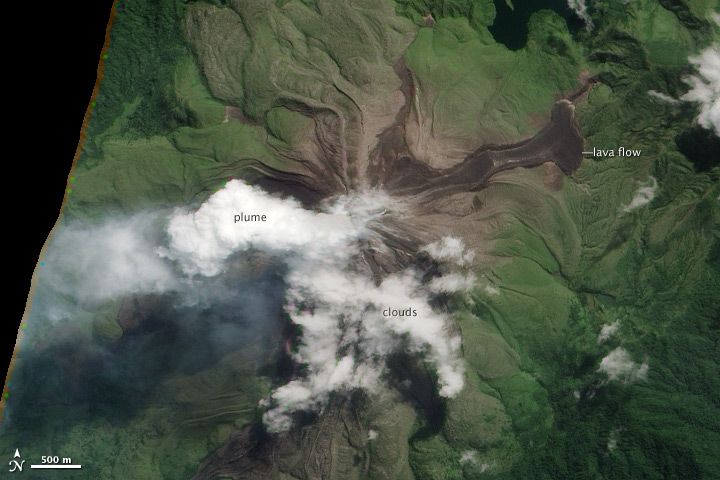 A new lava flow was spotted on Bagana volcano by a NASA satellite on May 16.