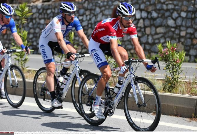 Davide Frattini in red