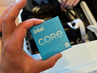 Intel 12th Gen Core i5 Chip