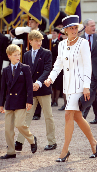 Diana, The Princess Of Wales And Princes William And Harry Attend The Vj Day 50Th Anniversary Celebrations In London in 1995