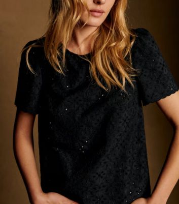 Image of black broderie
