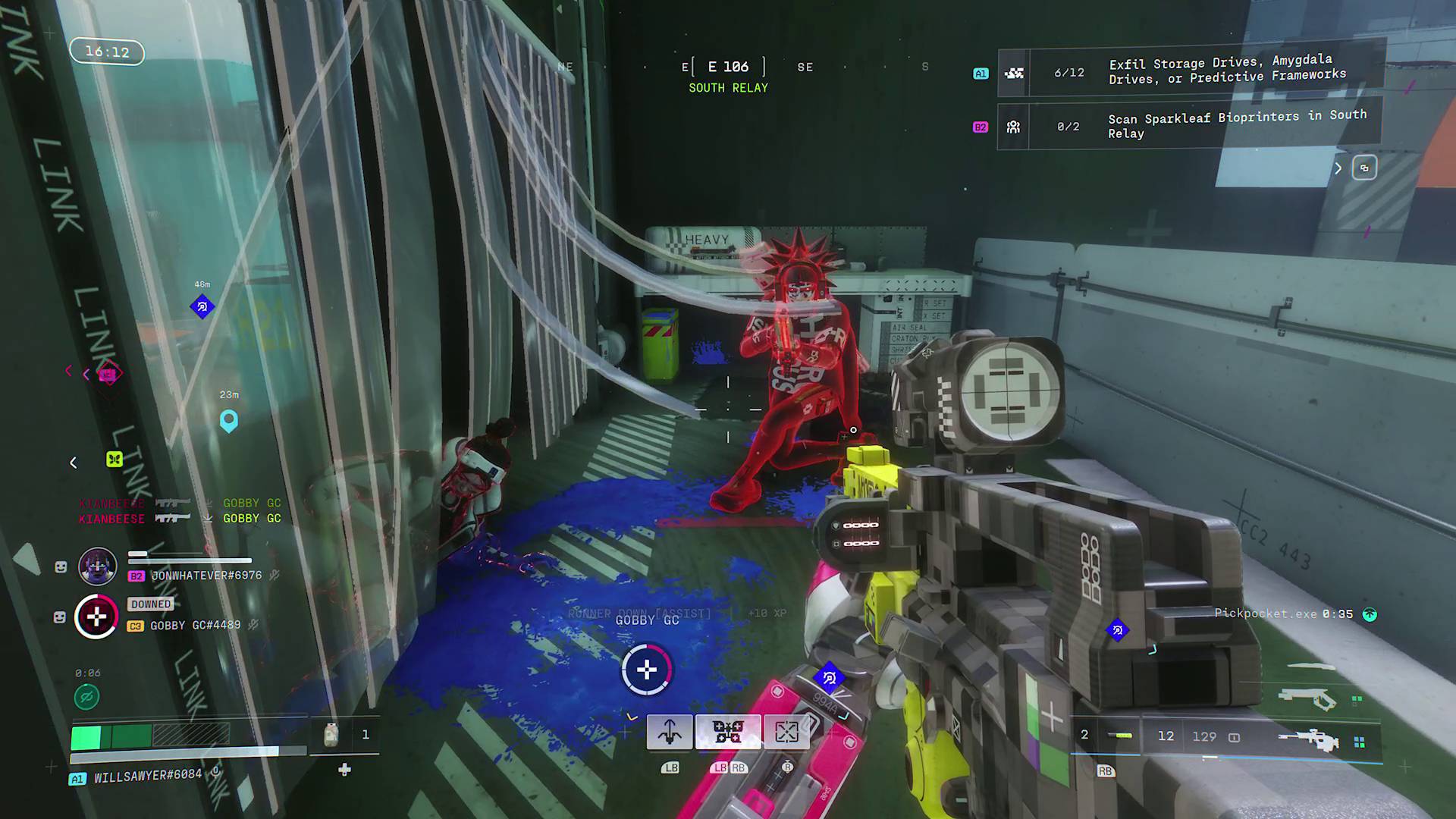 Marathon Runners downed thief crawling away from player while Vandal attacks