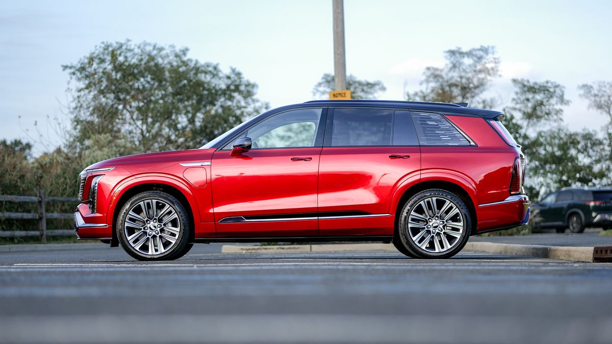 2026 Cadillac Vistiq test drive.