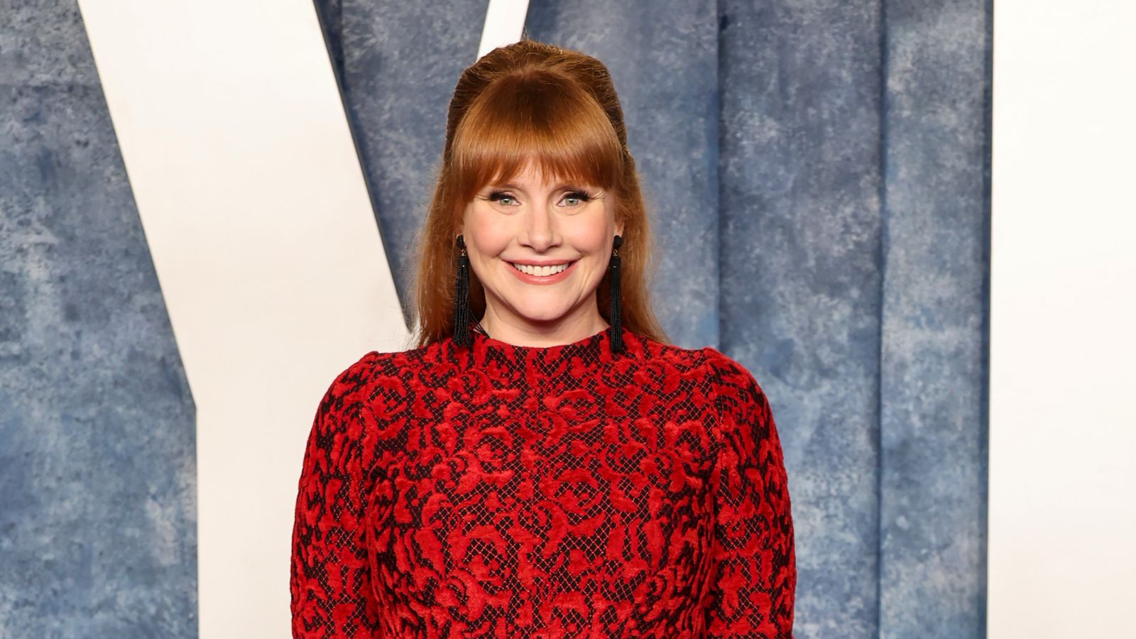 Bryce Dallas Howard's backsplash features this discreet, built-in function – it's the first of its kind that I've seen in a celebrity home