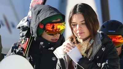 Harry Styles & Kendall Jenner in Ski Outfits