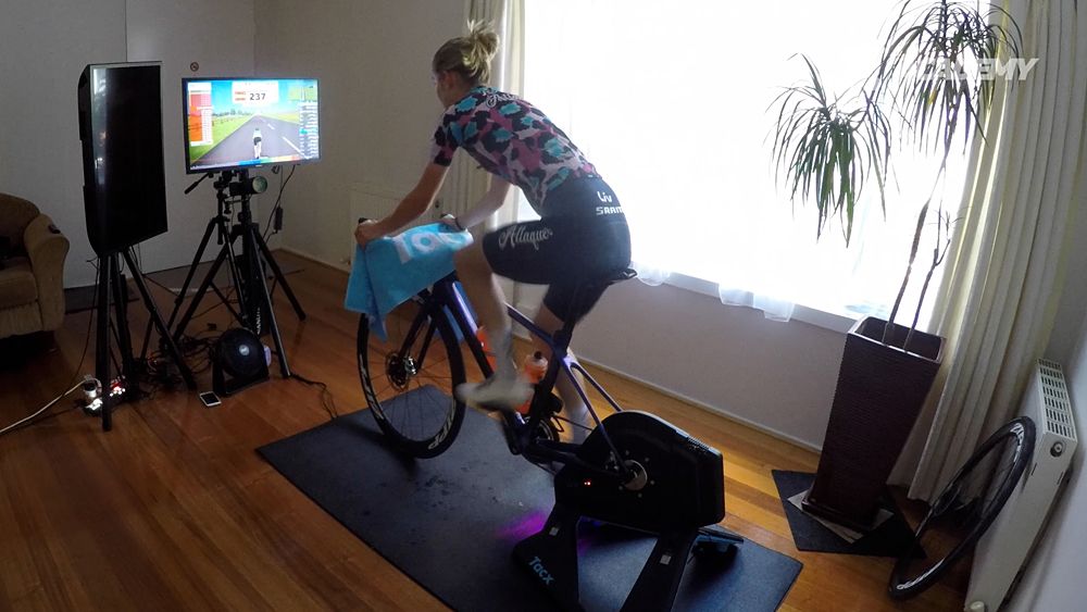 Neve Bradbury / Zwift Academy