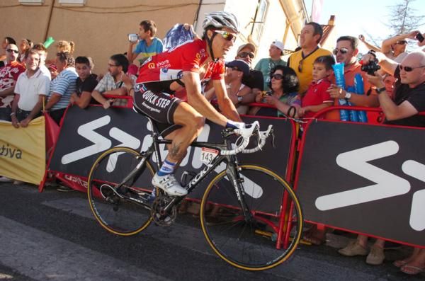 Sylvain Chavanel (Quick Step) lost the red jersey on the climb to San Lorenzo de El Escorial.