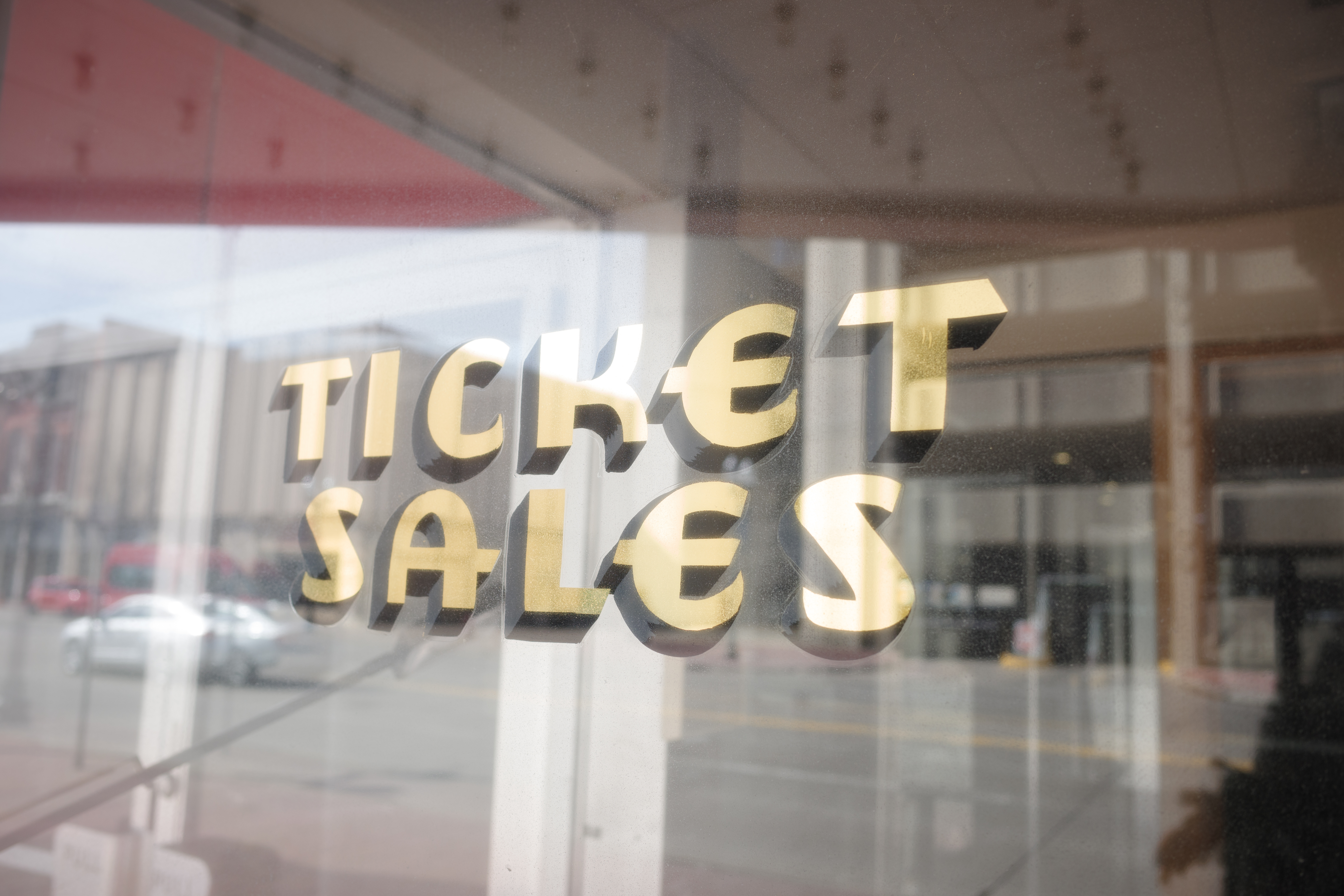 Image sample from the Ricoh GR IV HDF