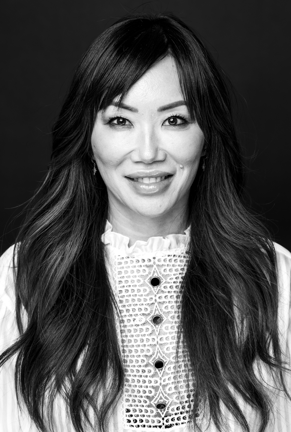 Min Kim headshot