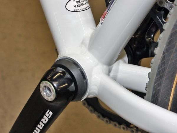 We spotted this BB30 adapter from Wheels Manufacturing in one of Primus Mootry's frames. The delrin spacers press into standard BB30 bottom bracket bearings and allow the use of a conventional external-bearing crankset.