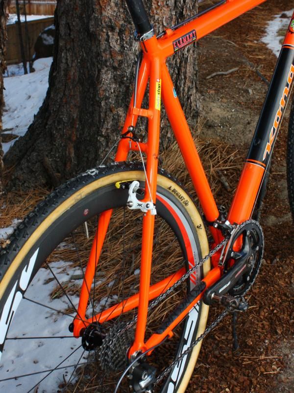 The stout seat stays are mostly straight from end to end.