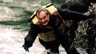 Alan Alda in White Mile (1994)