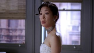 Cristina in her wedding dress realizing Burke left