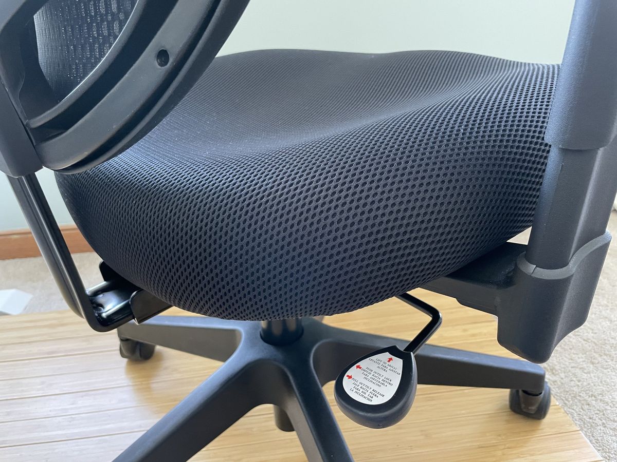 Oak Hollow Valera Series Office Chair Lifestyle