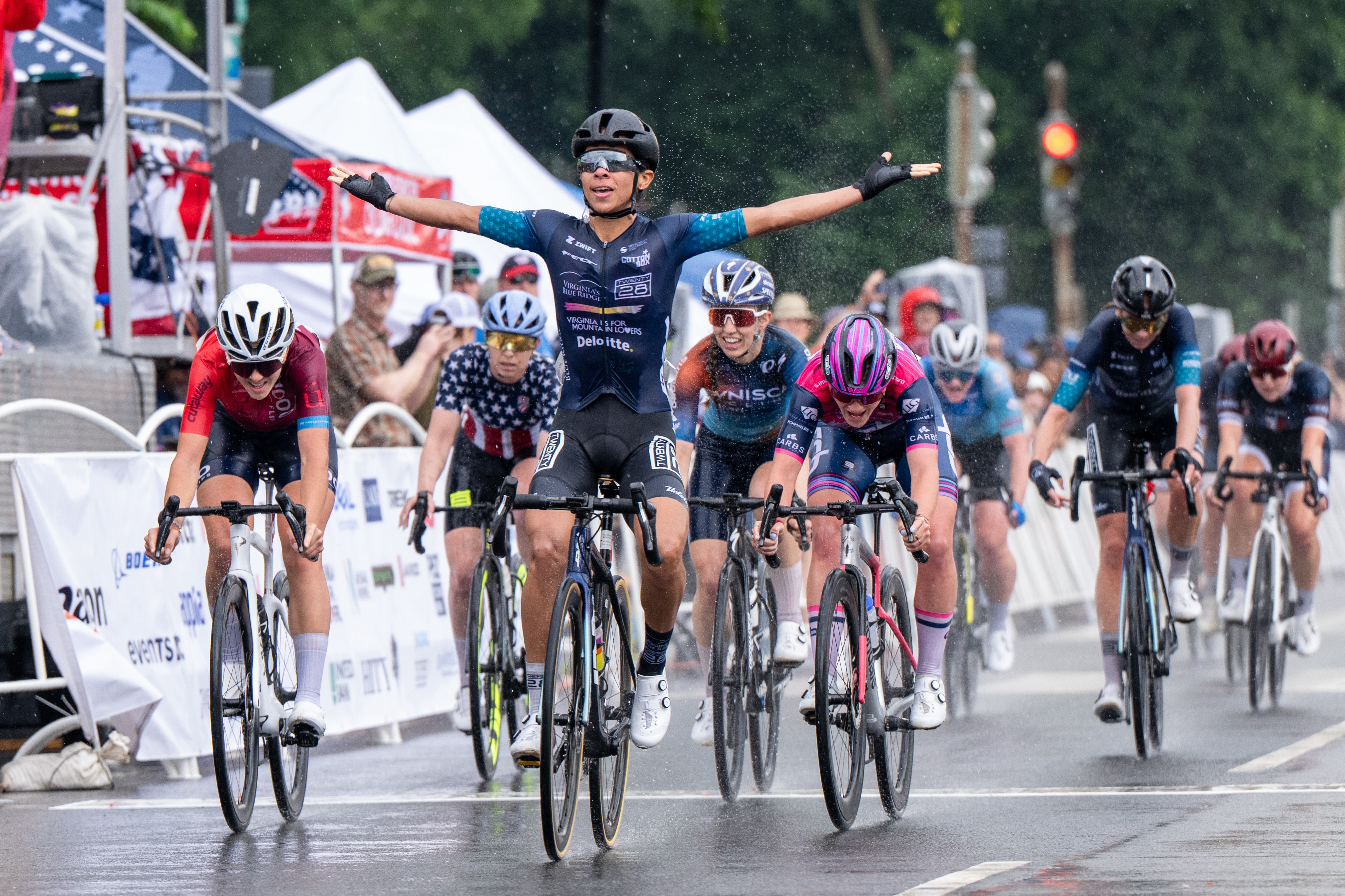 Marlies Mejías wins the first day of racing at Amazon Armed Forces Cycling Classic, the Capitol Cup 2025