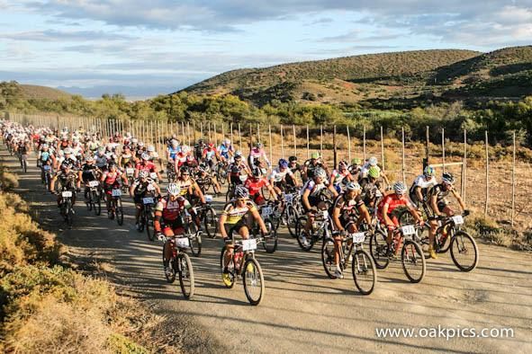 Close to 800 riders tackles South Africa's toughest marathon race.