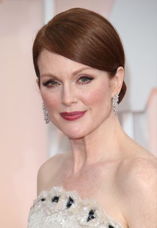 Julianne Moore arrives at the 87th Annual Academy Awards at Hollywood & Highland Center on February 22, 2015 in Los Angeles, California