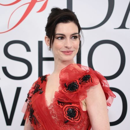 Anne Hathaway