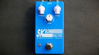This modern update on the Zonk Machine adds soft no-click relay switching, a passive tone control and presents this gnarly germanium fuzz in a more compact 'board-friendly format